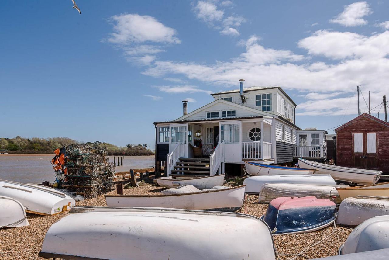 The Boathouse In Felixstowe Ferry - Stunning Waterfront Property Ngoại thất bức ảnh