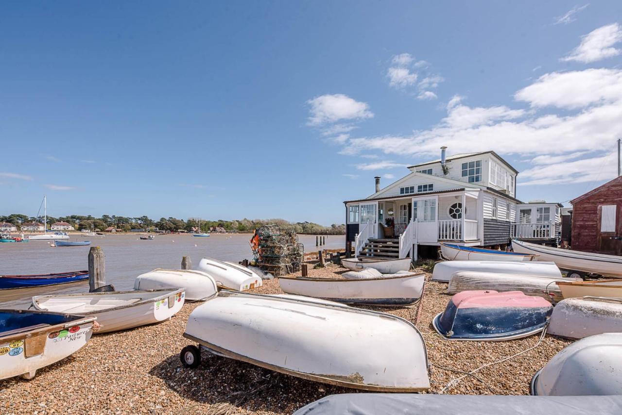 The Boathouse In Felixstowe Ferry - Stunning Waterfront Property Ngoại thất bức ảnh